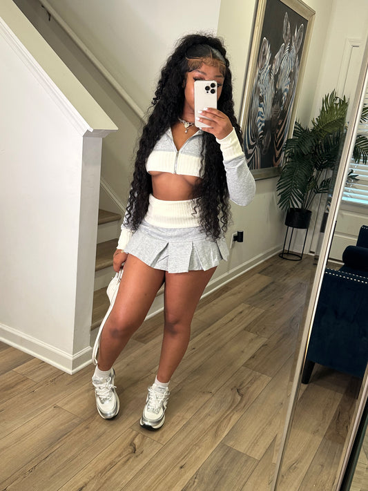Off White Skirt Set